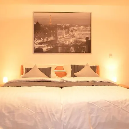 Ruhige Im Gruenen דירה *